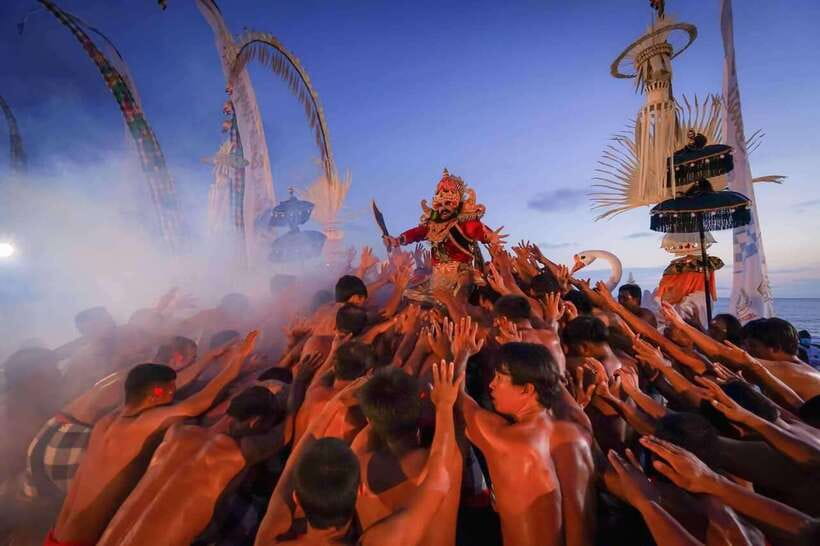 Bali: Tanah Lot Temple Sunset Kecak & Fire Dance Show Ticket - Key points to know before booking