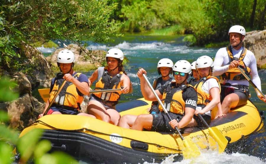 Bali: Telaga Waja White Water River Guided Rafting & Lunch - Who should book this rafting trip?