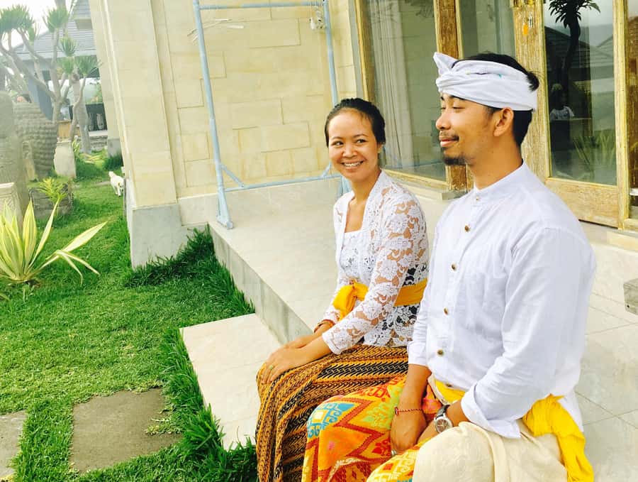 Bali: Temple Visit with Palm Reader & Fortune Telling Option - Meeting the palm reader and hearing your personal story