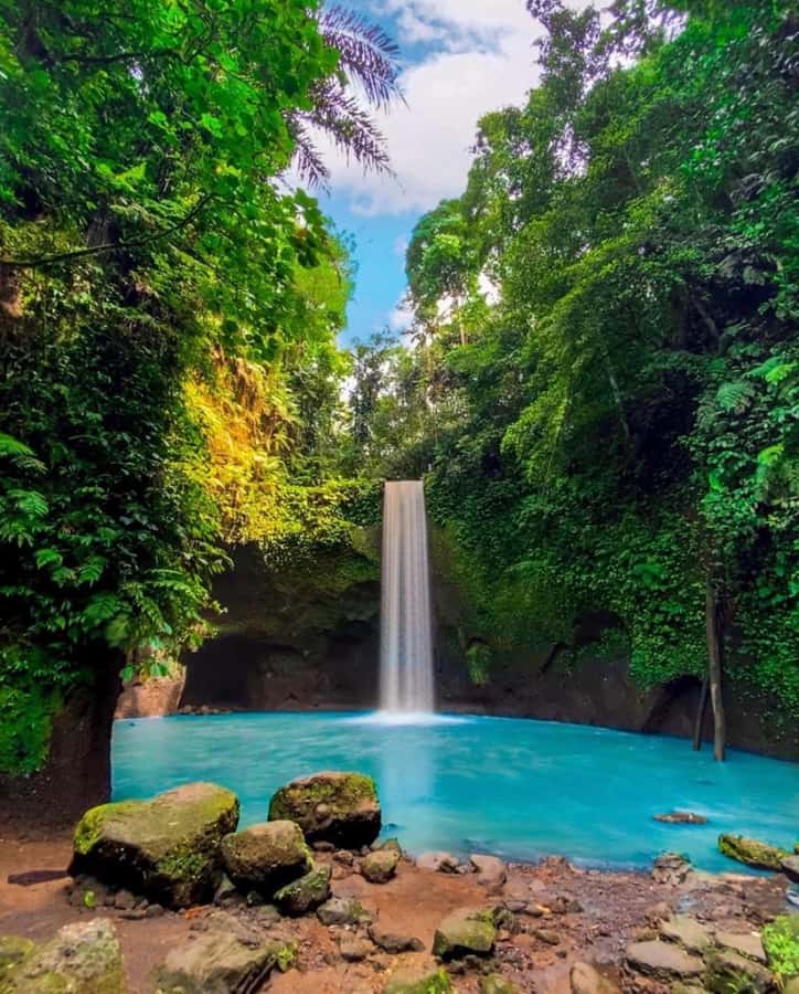 Bali Top's 3 Waterfalls - Temple And Rice Terrace - How the day feels in practice