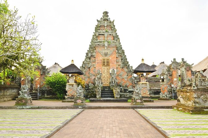 Bali Traditional Dance, Waterfall and Hindu temple with lunch - A full day into Bali’s cultural heartland