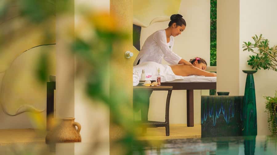 Bali: Treatment Masssage Service to your Villa / Hotel. - What the appointment is likely to feel like