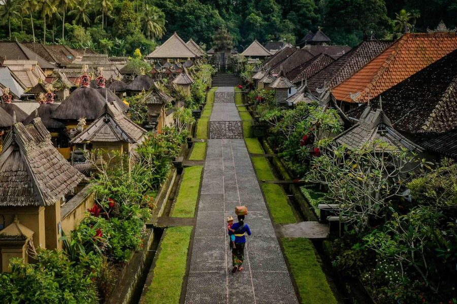Bali: Trunyan Cemetery, Hot Springs, and Penglipuran Village - Tibumana Waterfall is a pleasant final stop