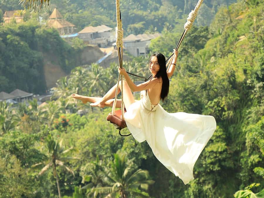 Bali: Ubud Day Tour with Swing and Zipline - Swing Heaven: start with a jolt