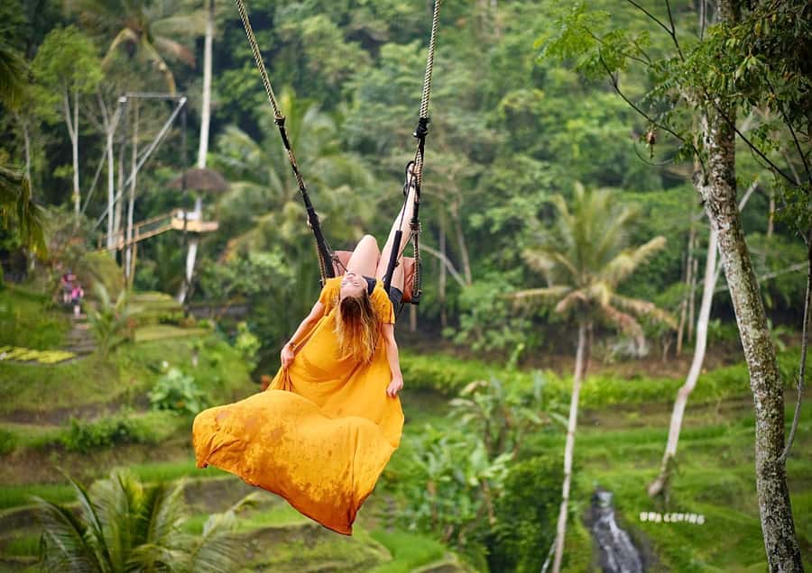 Bali/Ubud: Kanto Lampo Waterfall, Monkey Forest & Swing Tour - What $29 really includes