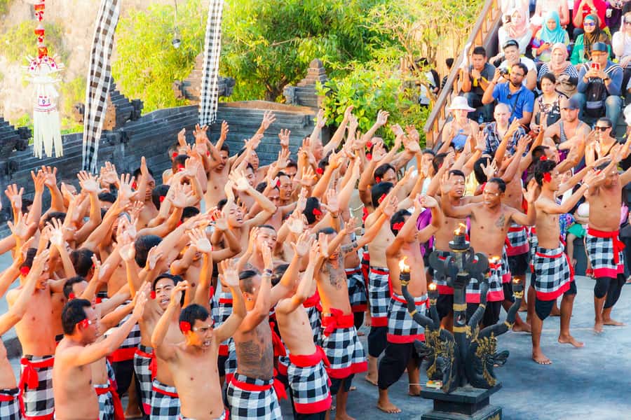 Bali: Uluwatu Kecak and Fire Dance Show Entry Ticket - Key points to know before you go