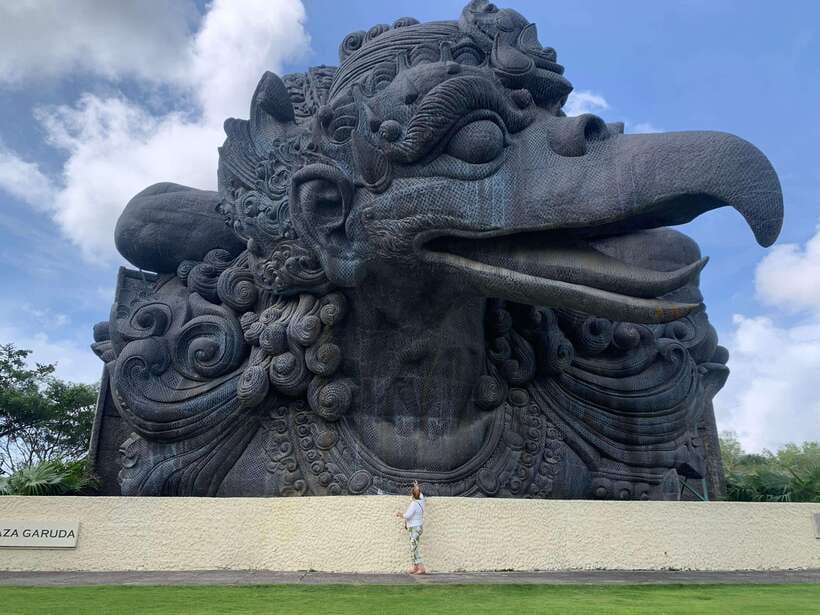 Bali Uluwatu : Private Full / Half Day Tour - Drivers, pickup, and the feel of the day