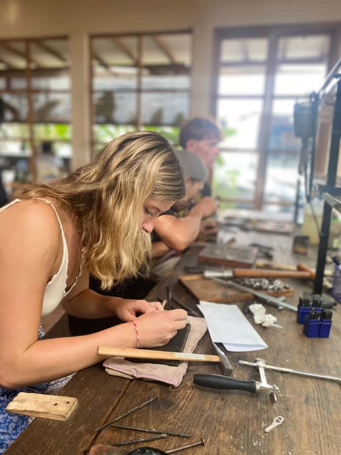 Bali: Uluwatu Silver Jewelry Making Workshop with Creation - Why this Uluwatu workshop is worth two hours