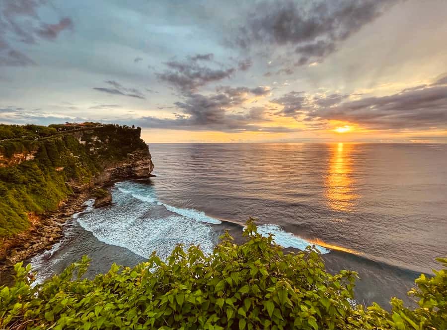 Bali: Uluwatu Temple Tour with Optional Kecak Dance Ticket - Key points to know before you go