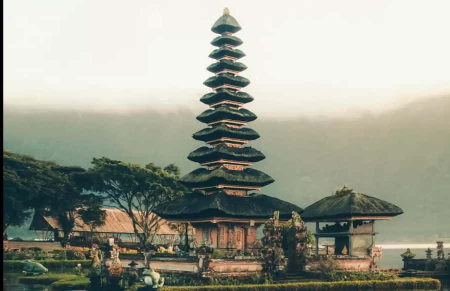 Best Northern Side Of Bali Privat Day Tour - Ulun Danu Beratan Temple on Lake Beratan