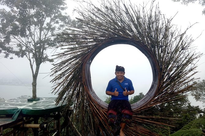 Best of North Bali: Banyumala Waterfall, Handara Gate and Temple - Who should book this experience?