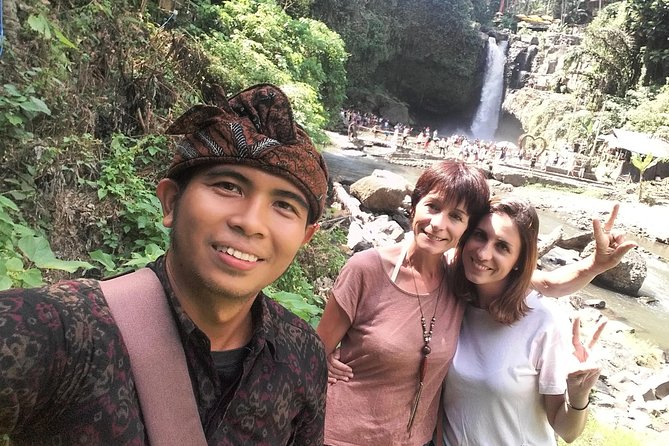 Best Of Ubud Tours - Tegenungan Waterfall: one hour for Bali’s best-known water stop