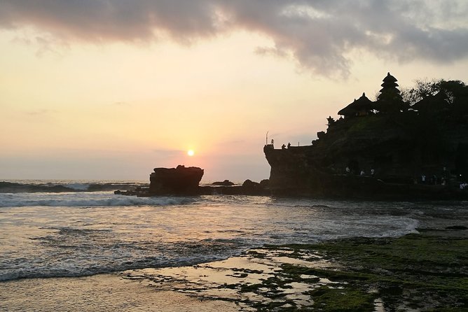Bratan Temple, Banyumala Twin Waterfall, Jatiluwih Rice terrace and Tanah Lot - Tanah Lot and the final coastal temple