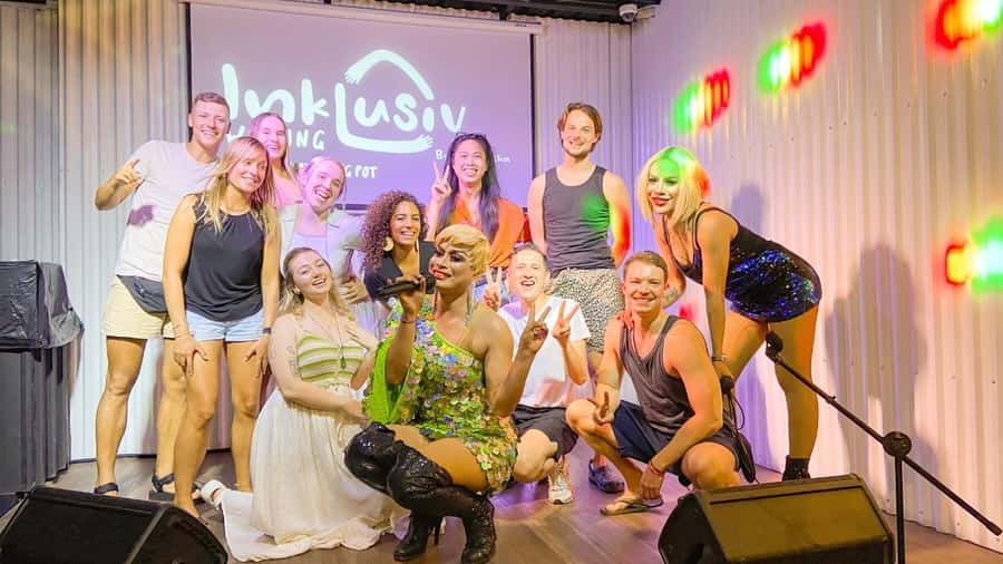 Canggu: Drag Show with Optional Dinner - Key points at a glance