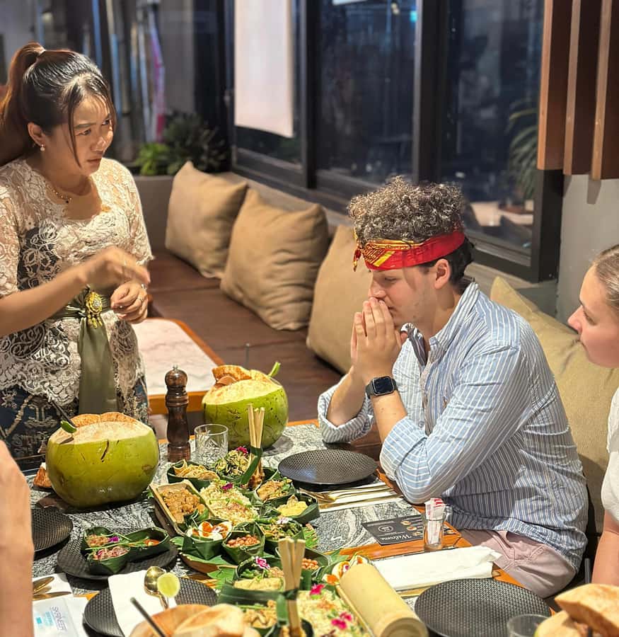 Canggu: Megibung a Unique Balinese Dining Experience - Key points at a glance