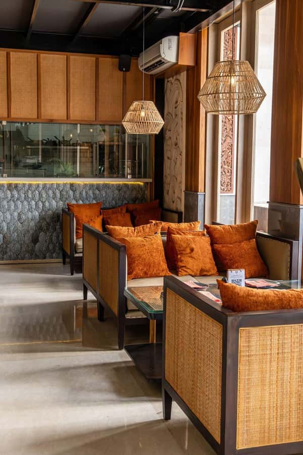 Canggu: Paed Thai Cuisine Restaurant Dining Experience - Booking Flexibility and Practical Details