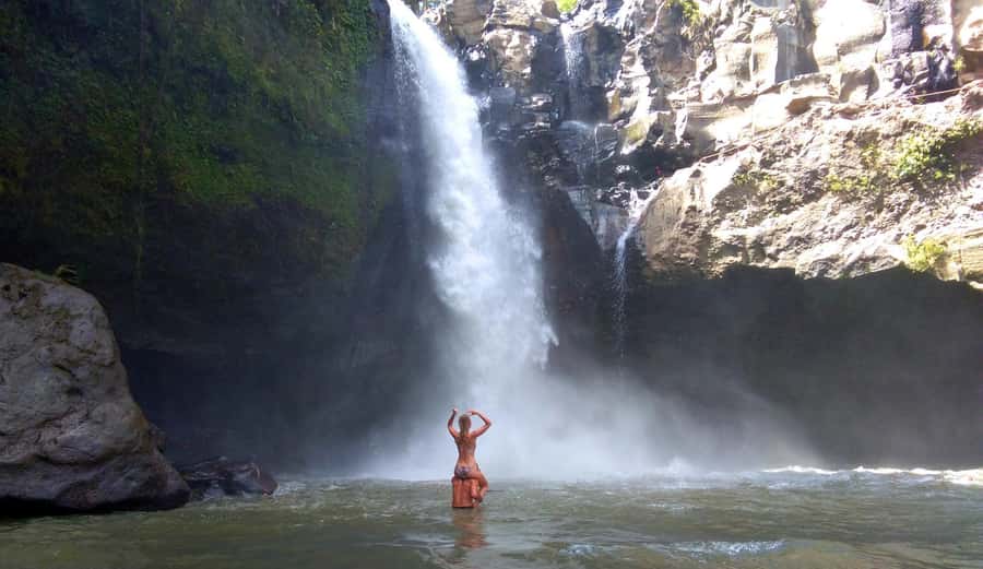 Central Bali: Ubud Village, Rice Terrace, and Kintamani Tour - Tirta Empul and Bali’s sacred spring water