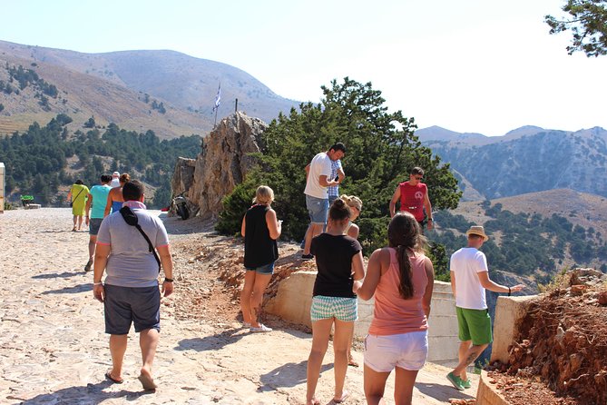 Cretan impressions - Chora Sfakion and Plakias - A realistic look at the bus time and group size