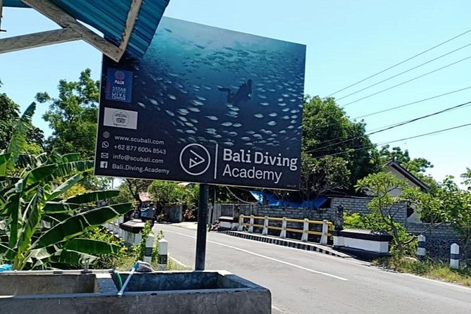 Day Trip Snorkeling in Tulamben - Explore Liberty Wreck (pick up in South Bali) - A clear briefing before the first session