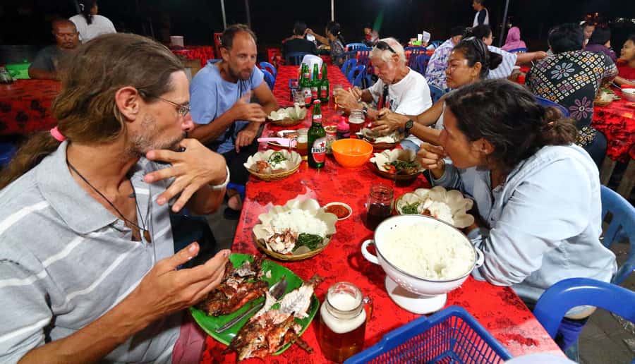 Denpasar: Night Street Food Walking Tour - Key points