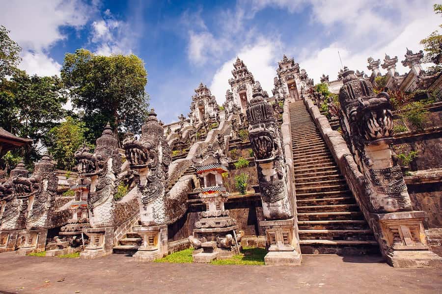 East Bali: Lempuyang Temple, Tirta Gangga, and Taman Ujung - Taman Ujung and its three connected ponds