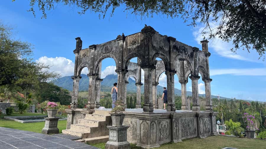 East Bali: Lempuyang temple, Tirta Gangga, Taman Ujung - Why East Bali works best as a full-day outing