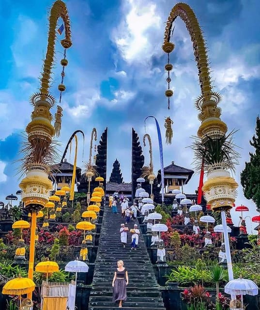 East Bali Tour: Besakih Temple, Lempuyang Gate, Tirta Gangga - Lunch and the value of an all-in price