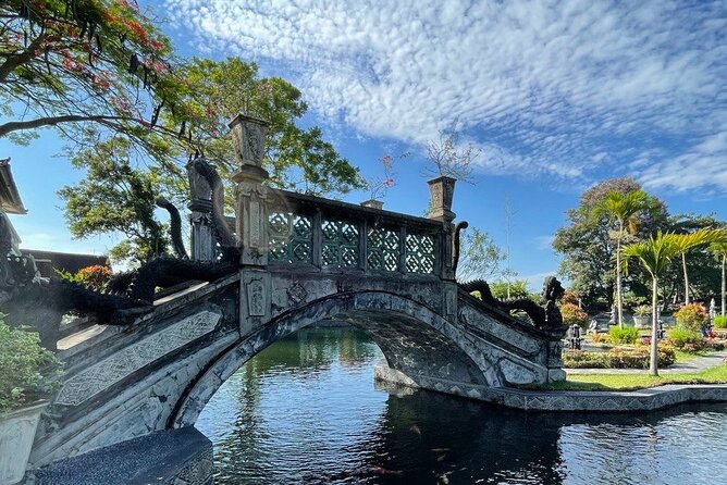 East Bali Tour - Gate of Heaven - Tirta Gangga - Tukad Cepung - The guides, photos, and small bits of help