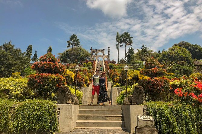 East Bali Tour, Lempuyang - Tirta Gangga - Ujung Soekasada - Black sand Beach - Ujung Water Palace in 45 minutes