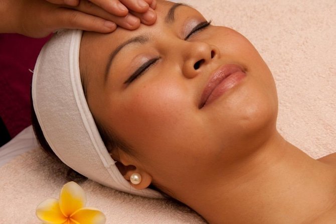 Facial treatment + Balinese massage at Bali Luxury Spa - The facial is soothing, not a clinical skin treatment