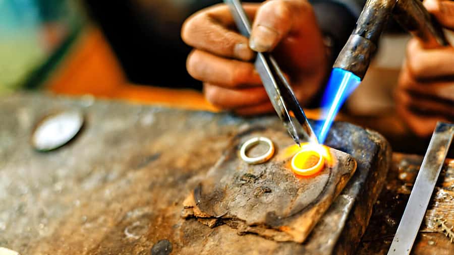 Forge Your Silver Story: Ubud Jewelry Making Class - Why this Ubud workshop feels more personal than a souvenir shop