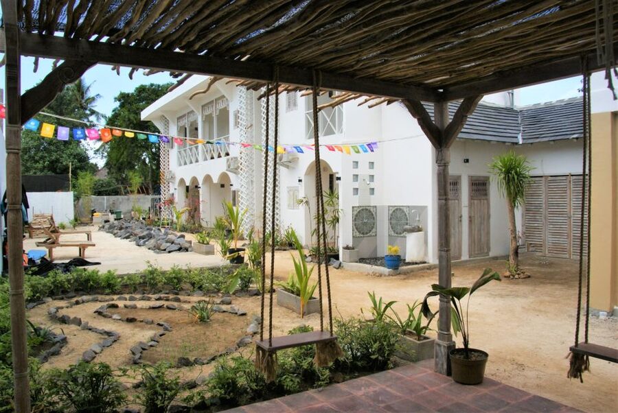From Bali: 4-Day Surf and Yoga Retreat in Nusa Lembongan - Is the $427 price fair?