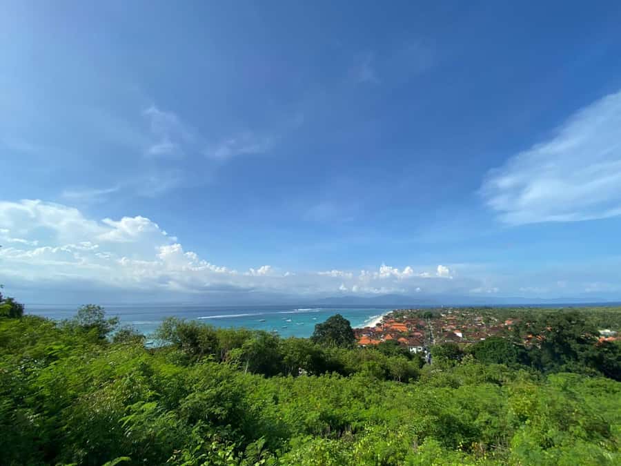 From Bali: Lembongan and Devil's Tears Buggy Tour with Lunch - The fast boat from Sanur to Nusa Lembongan