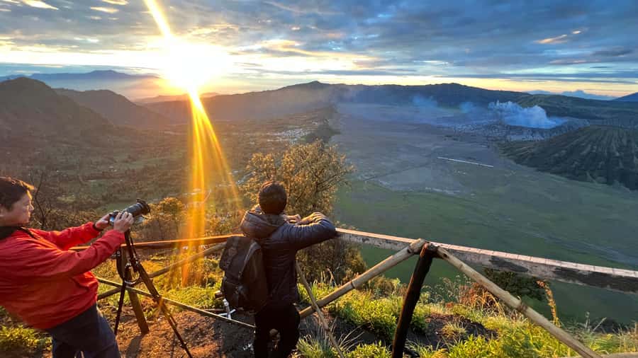 From Bali: Mount Bromo & Ijen volcanic private tour - Ijen’s Blue Fire Before Dawn