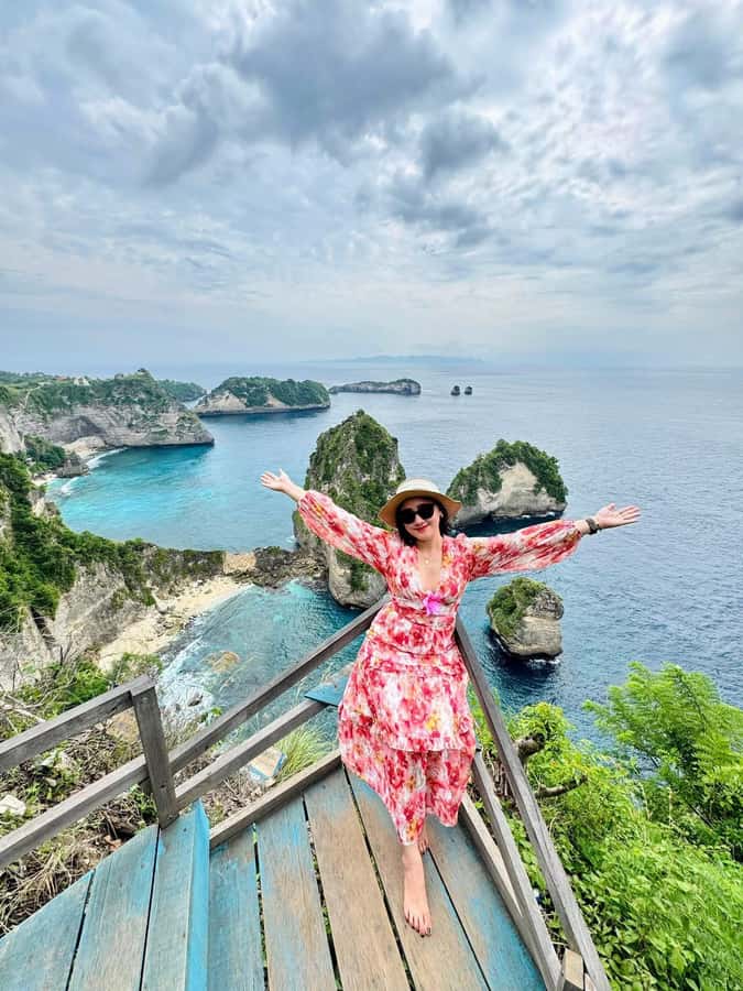 From Bali: Private Tour Combo East and West Nusa Penida - What private touring really changes