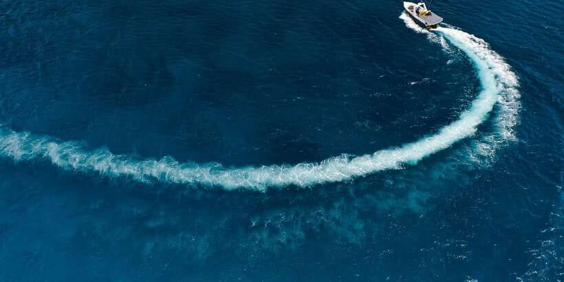 From Bali: Reef Cruise Day Trip to Nusa Lembongan - Snorkeling in Lembongan Bay