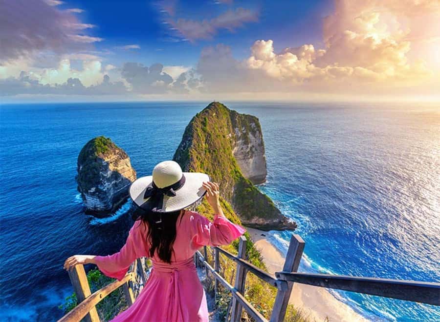 From Lembongan: Private Full-Day Highlight West Nusa Penida - Lunch at a local restaurant
