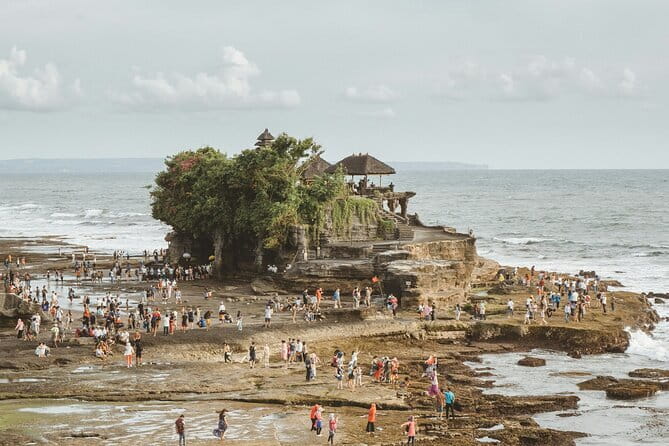 Full Day All Inclusive Tanah Lot and Uluwatu Sunset Tour - Garuda Wisnu Kencana and the scale of southern Bali