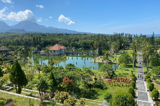 Full Day Private Tour East Bali Sightseeing - All Inclusive - Virgin Beach, lunch and two hours by the sea