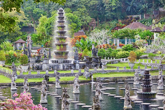 Gate Heaven of LEMPUYANG TEMPLE & East Bali Tours - What the private transport really adds