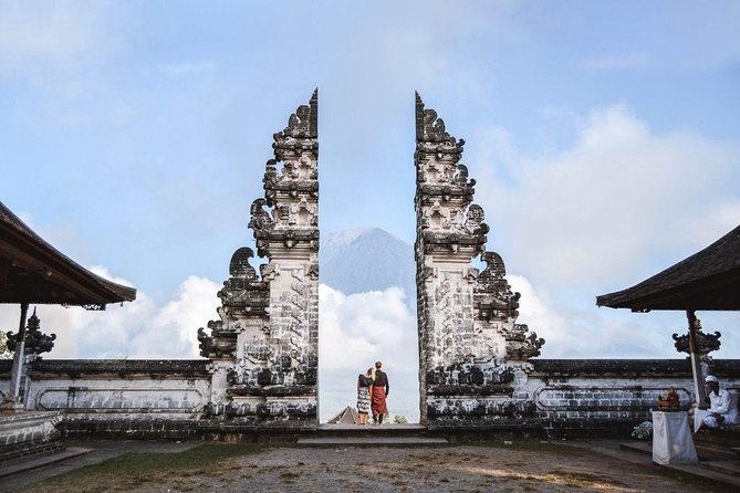 Gate Heaven of LEMPUYANG TEMPLE & East Bali Tours - Ujung Water Palace and Karangasem’s royal past