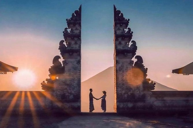 Gates of Heaven Temple and Blue Lagoon Snorkeling with All-inclusive - Two hours in the water at Padangbai