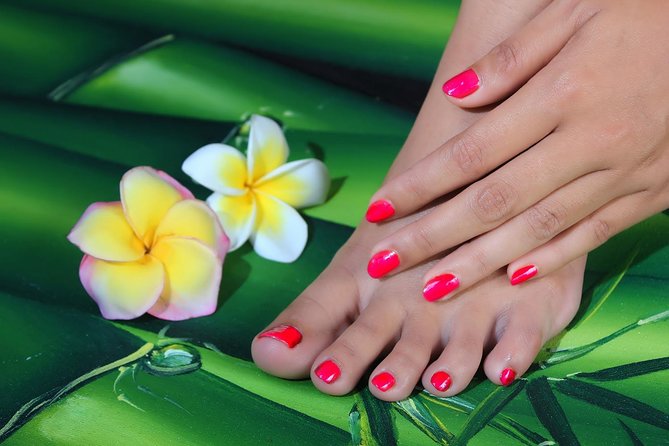 Half Day Tours: Bali 2 Hours MASSAGE & SPA - ROMANTIC SUNSET Dinner at JIMBARAN - Two Bali favorites in one five-hour outing