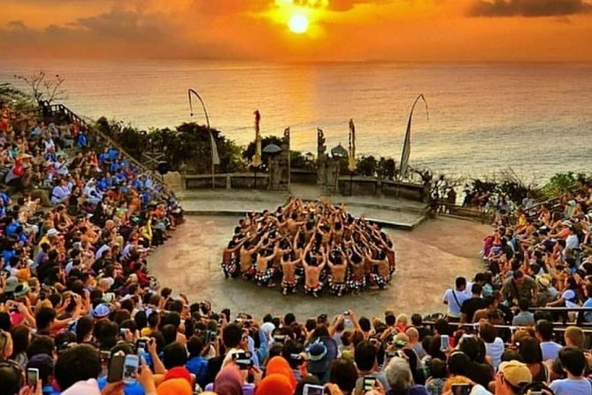 Half Day Watersport Combine With Uluwatu Incredible Sunset And Kecak Fire Dance - Arriving at Uluwatu Temple before sunset