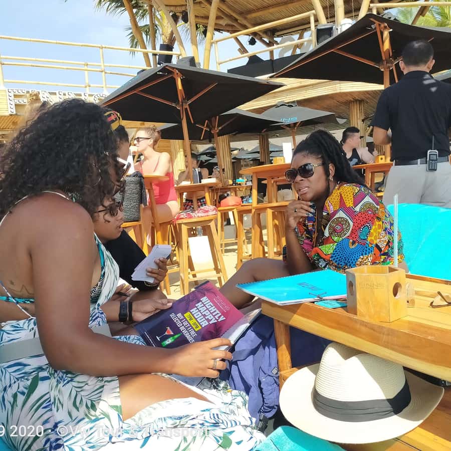 Hire Bali Driver As Your Guide - Uluwatu sunset, beaches, and Kecak dance