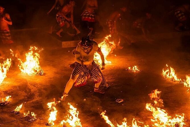 Kecak Fire Dance and Uluwatu Temple with Private Car Service - Why the private car makes a difference