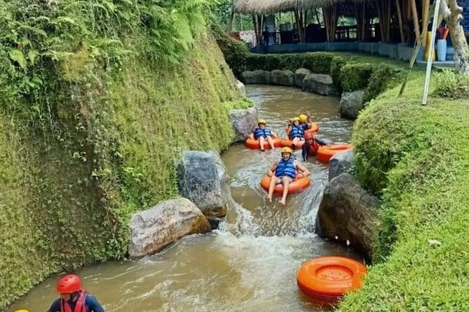 Lazy Cave River Tubing Adventure Bali - Safety gear, lockers, and changing facilities