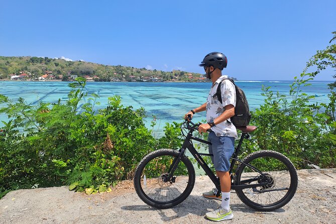 Lembongan Electric Bike tour - The mangrove boat ride at Mangrove Point