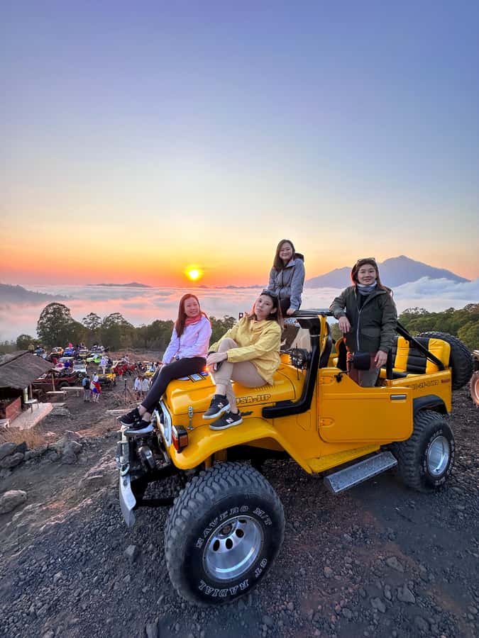 Mount Batur 4WD Jeep Sunrise Tour kintamani - Reaching the sunrise viewpoint by 4WD