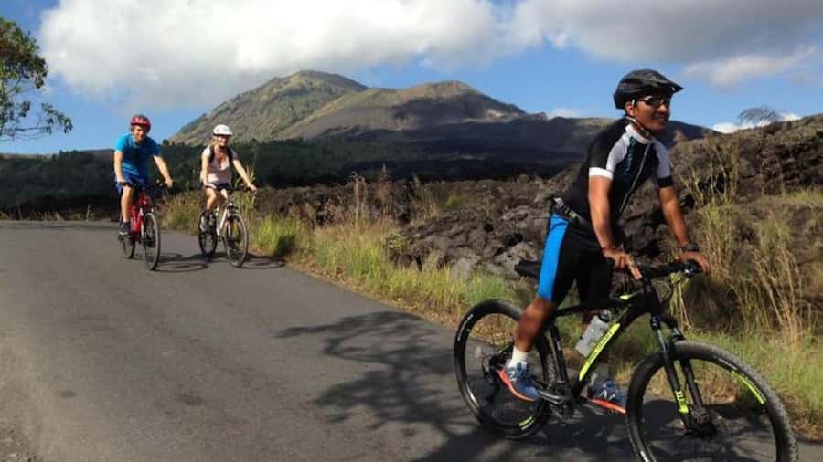 Mount Batur: Black Lava Cycling Tour w/ Natural Hot Spring - The early pickup and drive toward Lake Batur